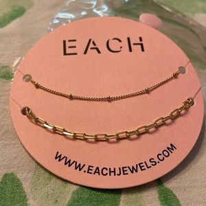 Adorable Each Jewels double gold plated dainty necklace NIB